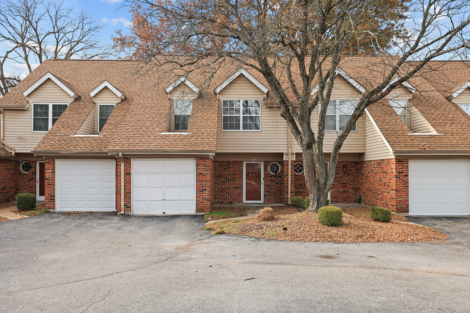 3722 Candlewyck Club Drive Unit D Florissant, MO 63034