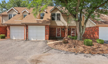 3722 Candlewyck Club Drive Unit D Florissant, MO 63034