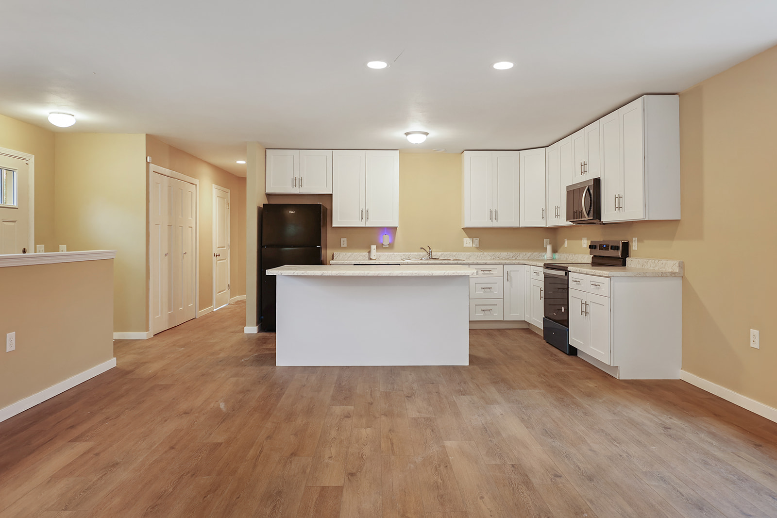 7700 Michigan Avenue St. Louis, MO 63111 7700 Michigan Avenue St. Louis, MO 63111