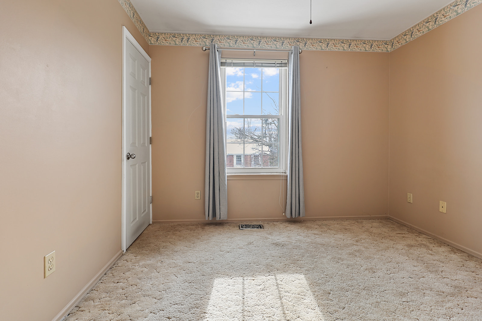 4227 River Oaks Drive Florissant, MO 63034