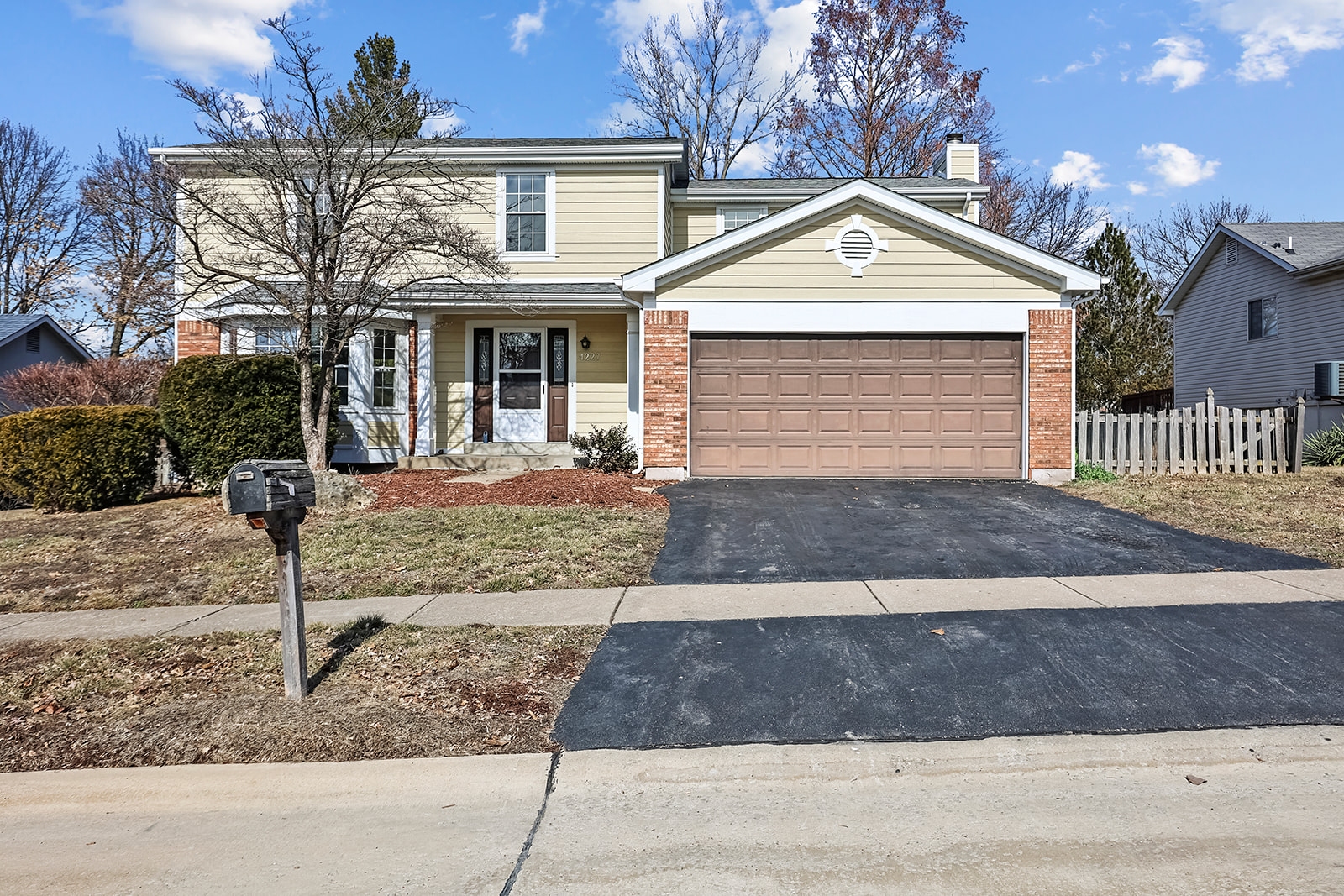 4227 River Oaks Drive Florissant, MO 63034