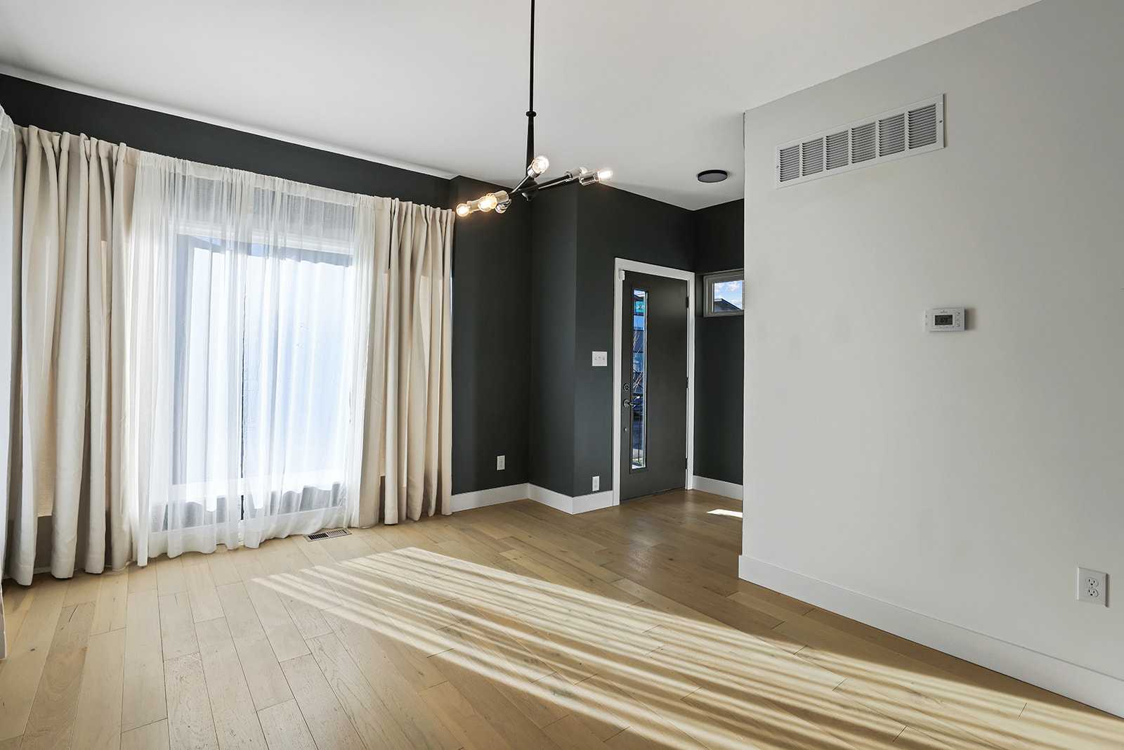 4427 Vista Avenue St. Louis, MO 63110