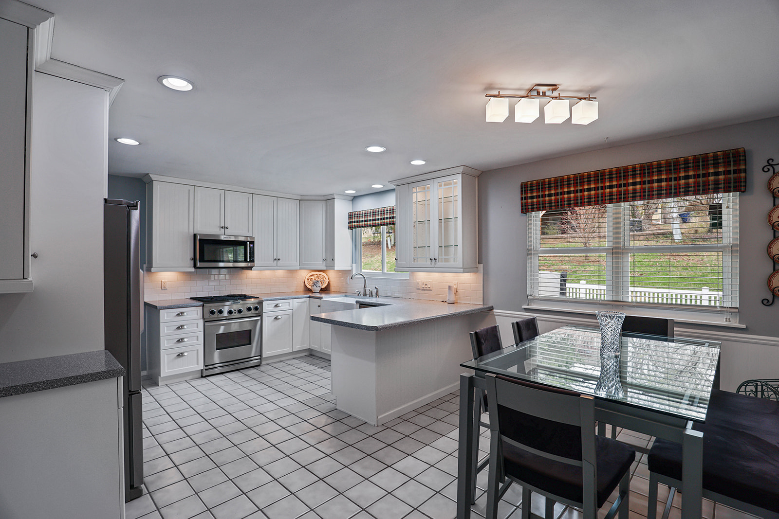 1226 Beaver Trail Drive Ferguson, MO 63135