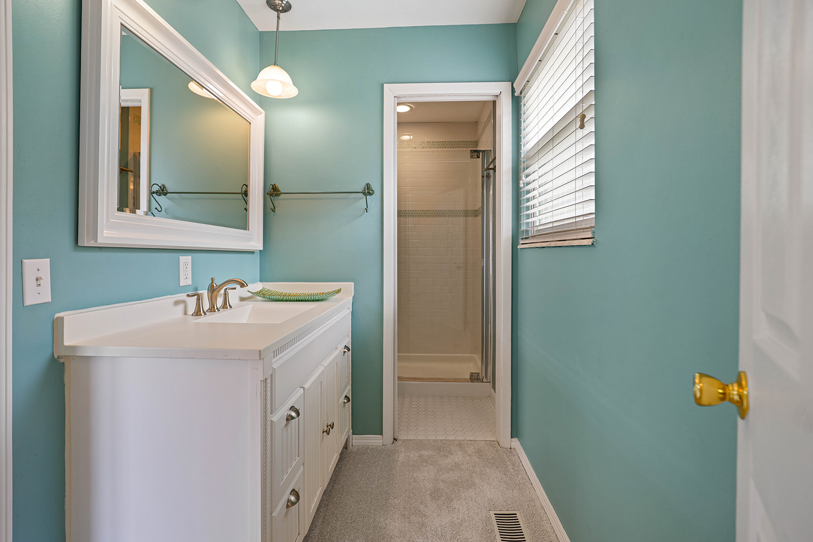 1226 Beaver Trail Drive Ferguson, MO 63135