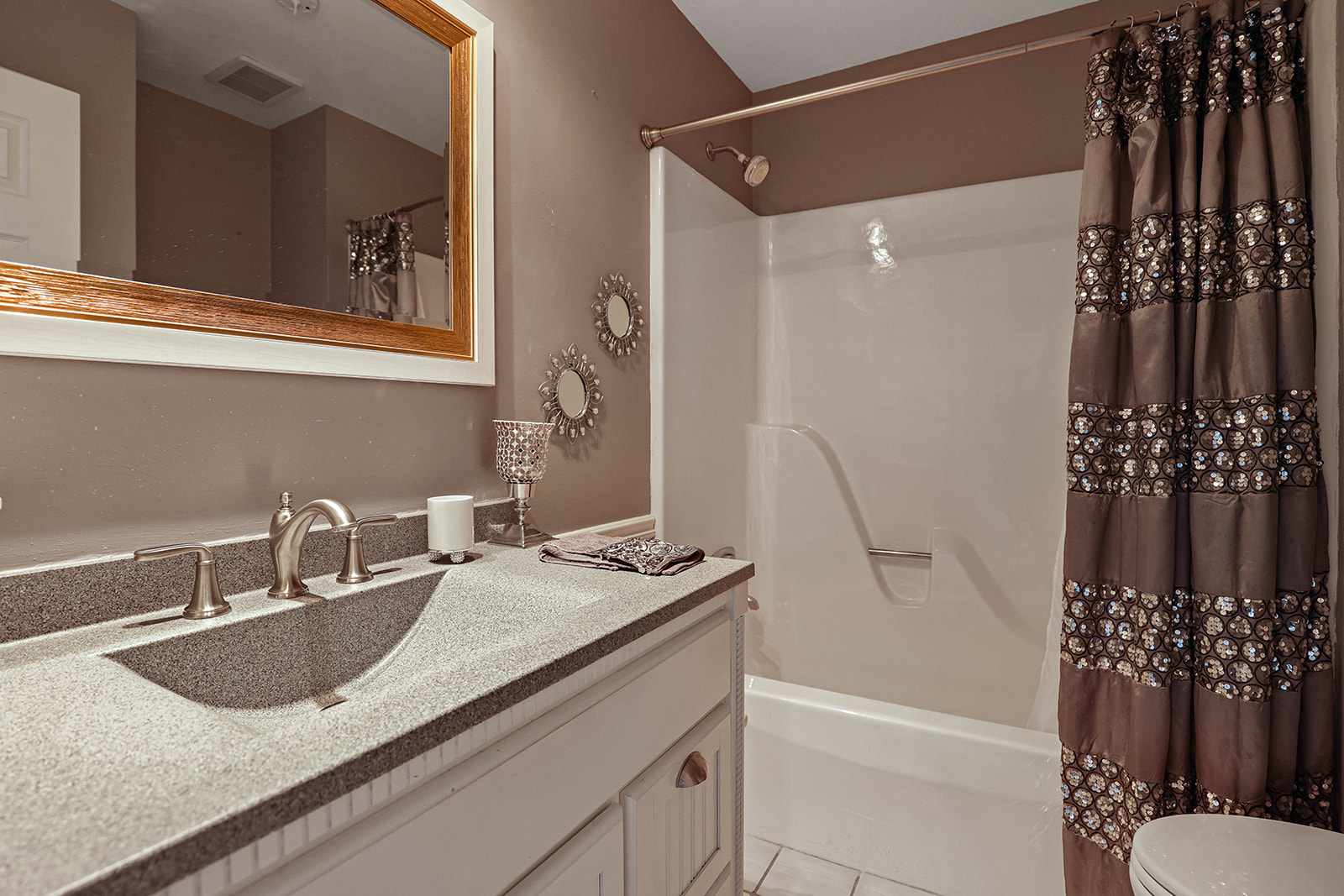 1226 Beaver Trail Drive Ferguson, MO 63135