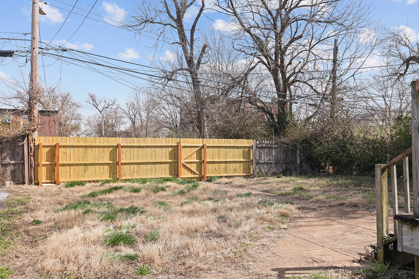 4019 Aldine Avenue St. Louis, MO 63113 – 2nd Floor