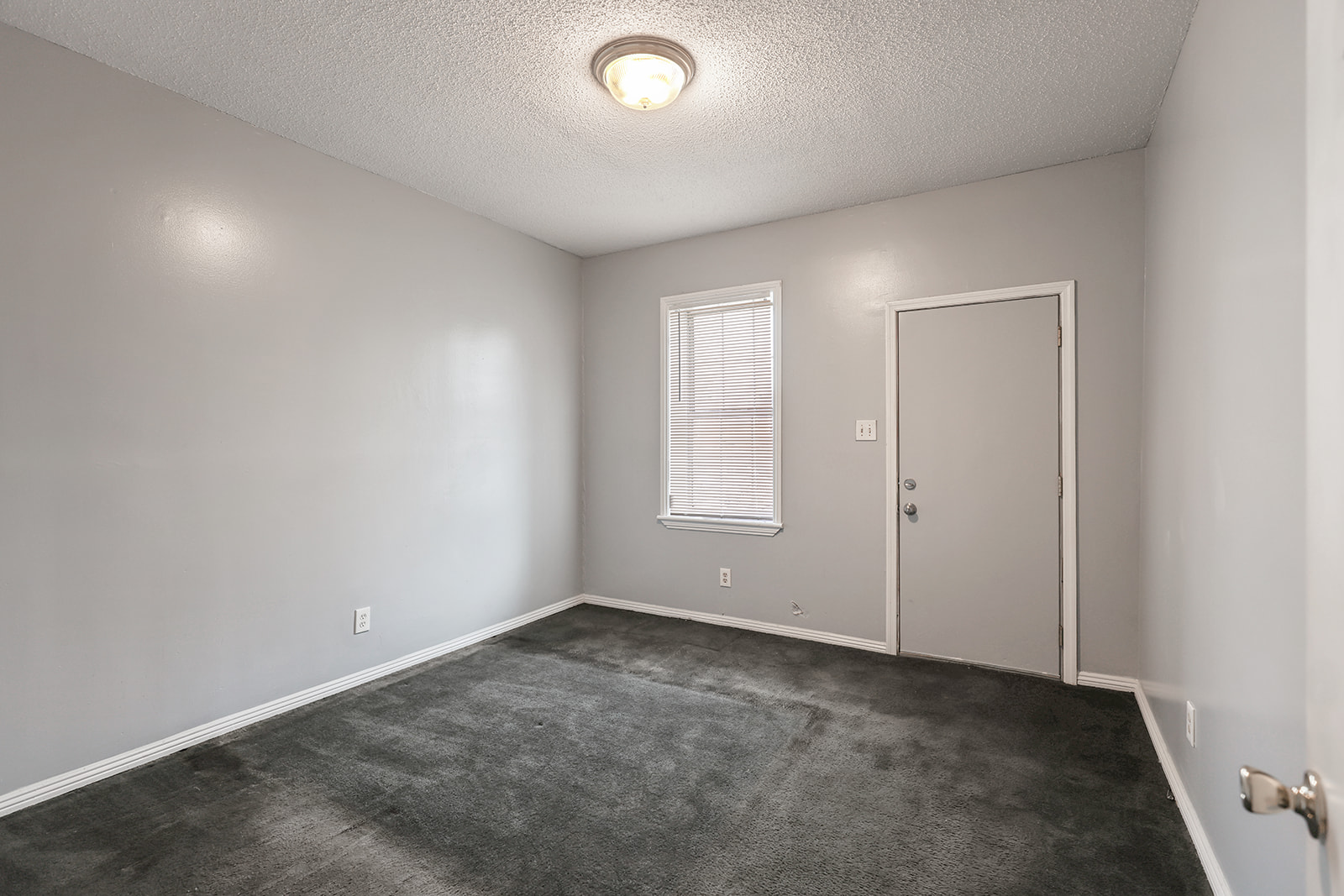 4017 Aldine Avenue St. Louis, MO 63113 – 1st Floor