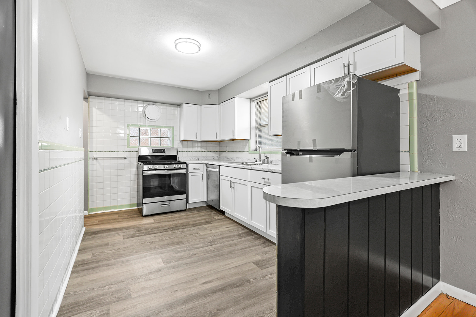 9221 Shadydale Drive Jennings, MO 63136