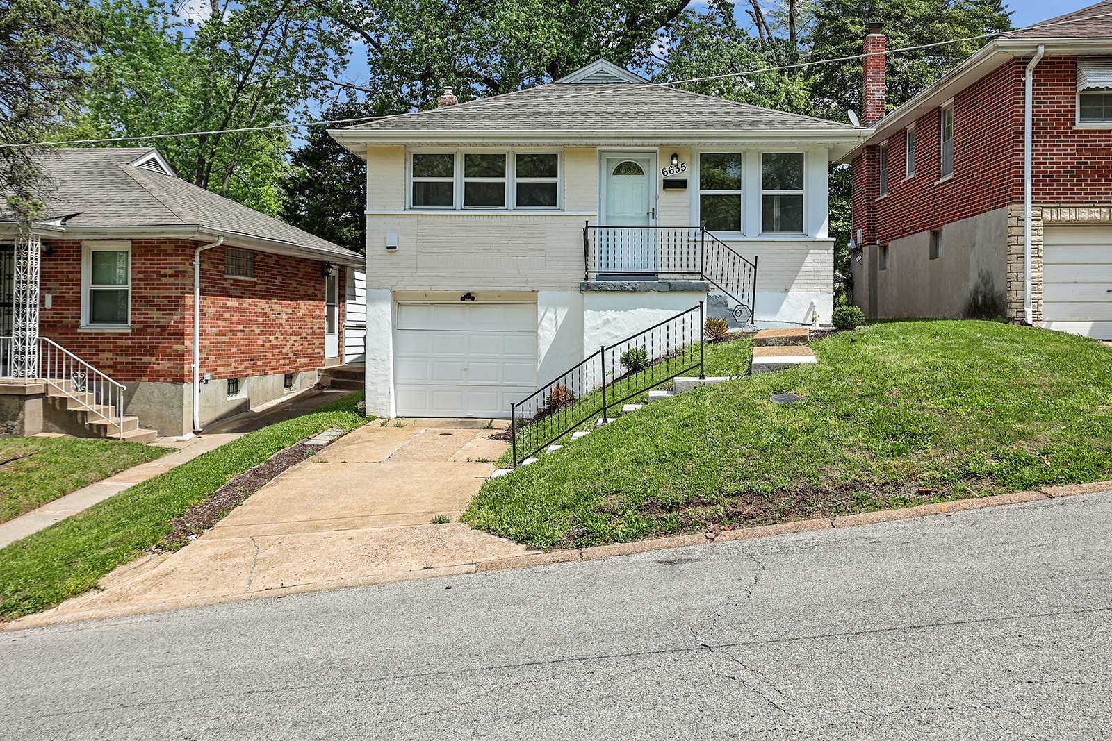6635 Donald Street Northwoods, MO 63121