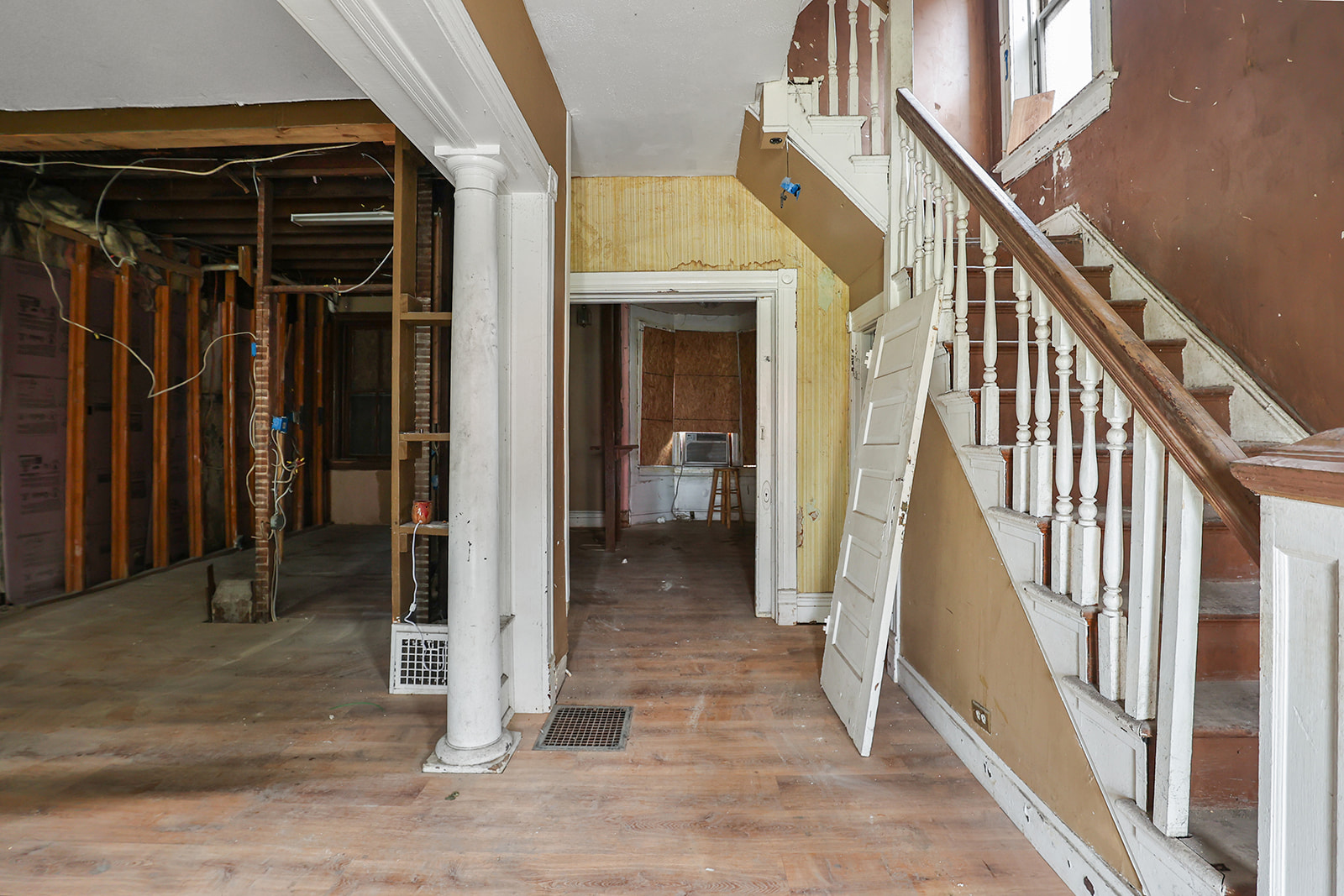 5960 Minerva Avenue St. Louis, MO 63112