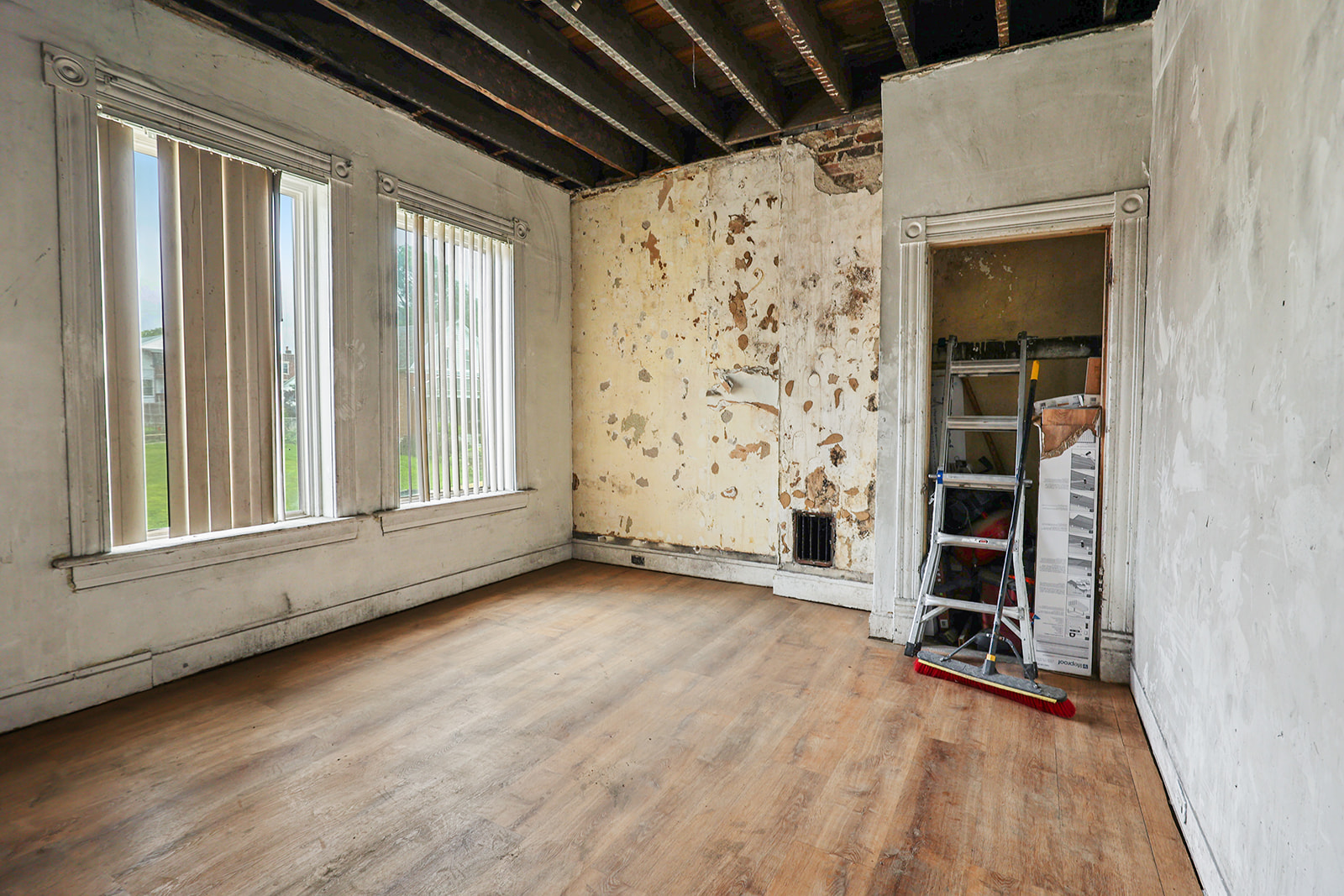 5960 Minerva Avenue St. Louis, MO 63112