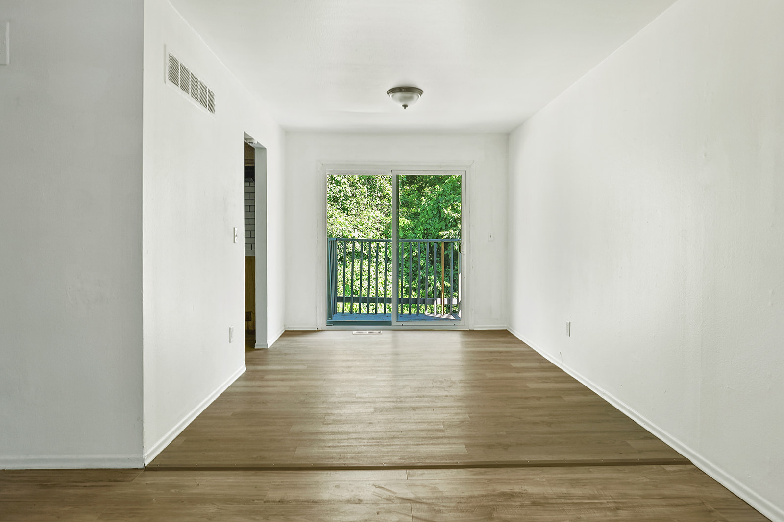 3225 Chicory Creek Drive Florissant, MO 63031
