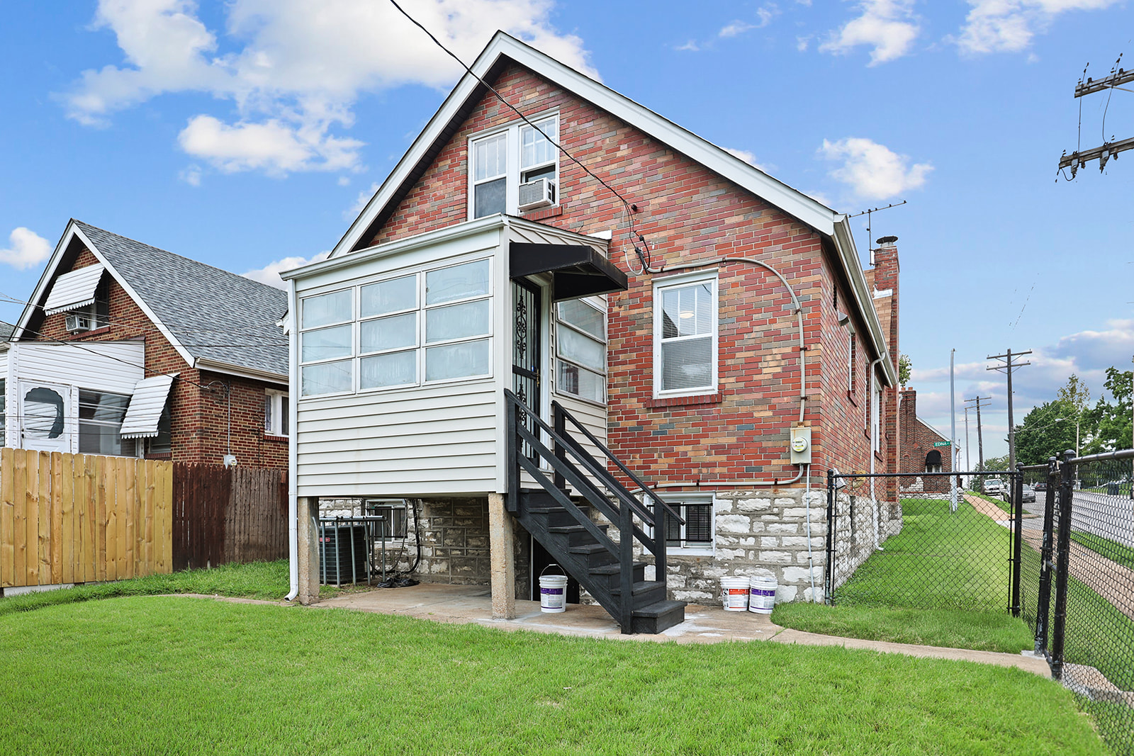 8464 Edna Street St. Louis, MO 63147