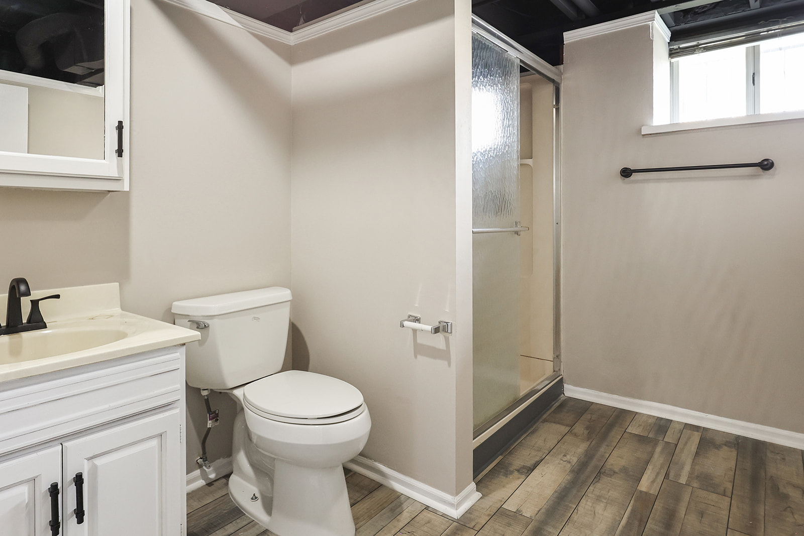 8464 Edna Street St. Louis, MO 63147