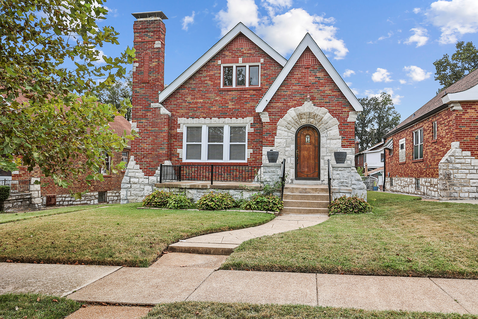 1620 Grape Avenue St. Louis, MO 63147