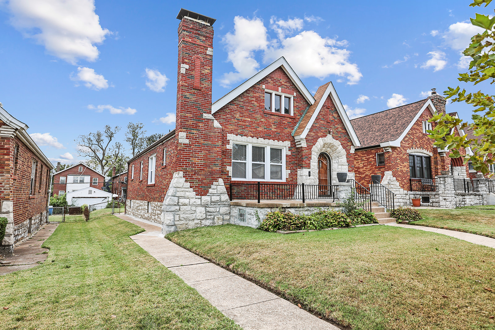 1620 Grape Avenue St. Louis, MO 63147