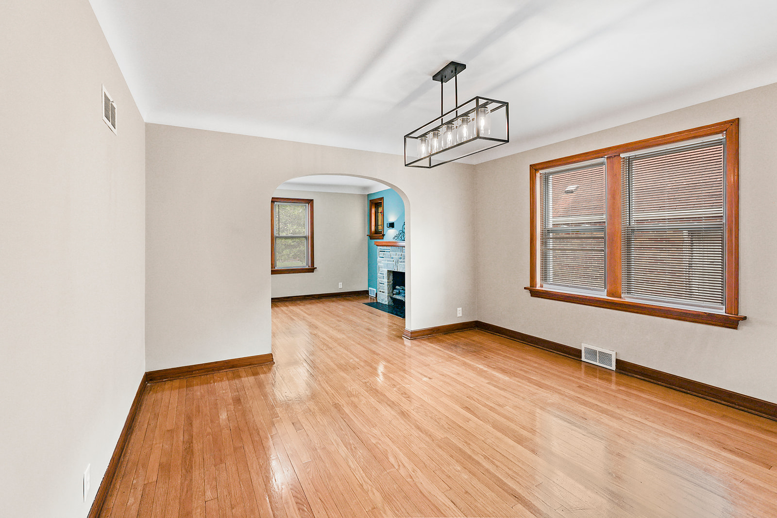 1620 Grape Avenue St. Louis, MO 63147